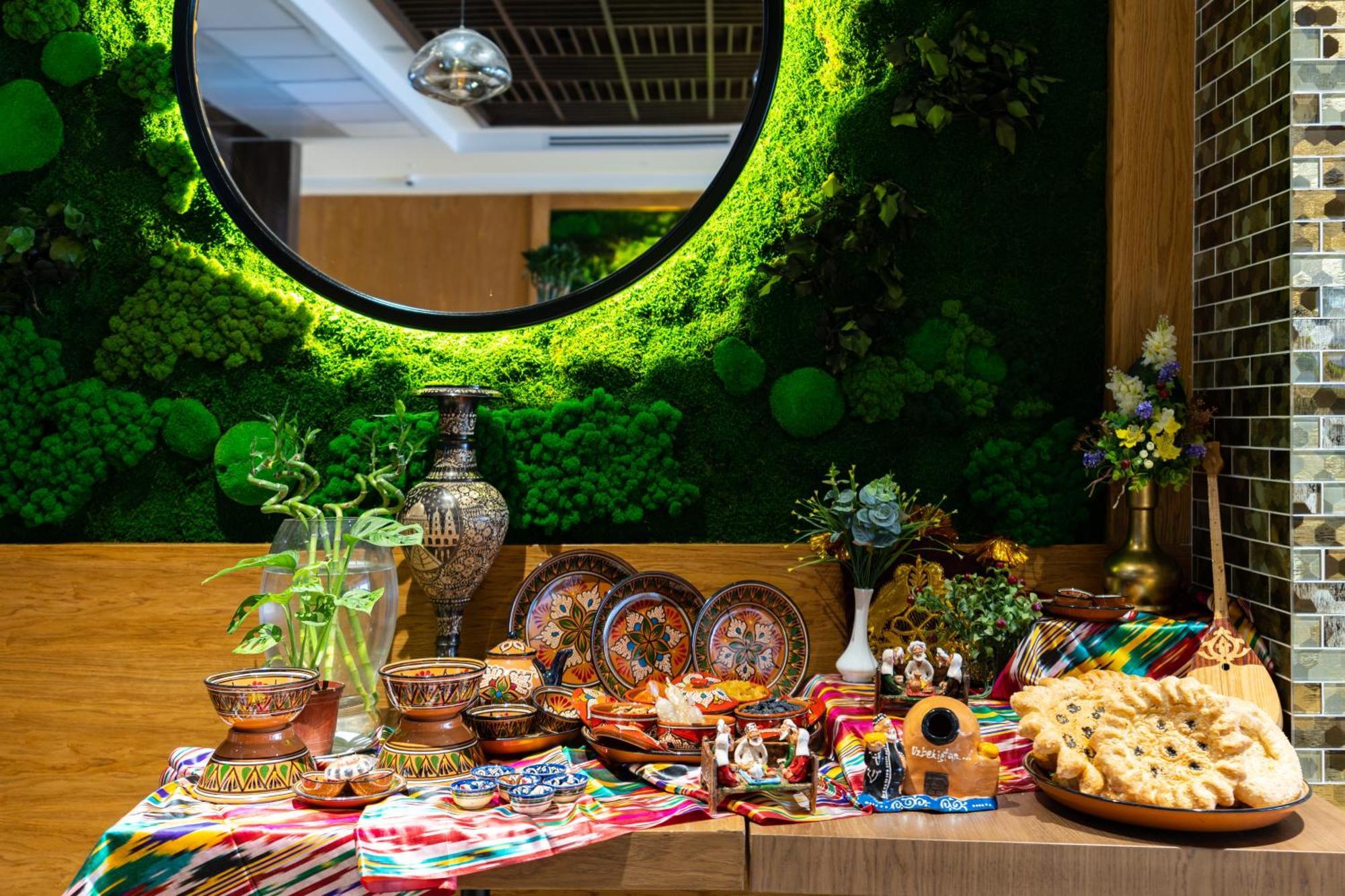 Shamsan Airport Hotel طشقند المظهر الخارجي الصورة